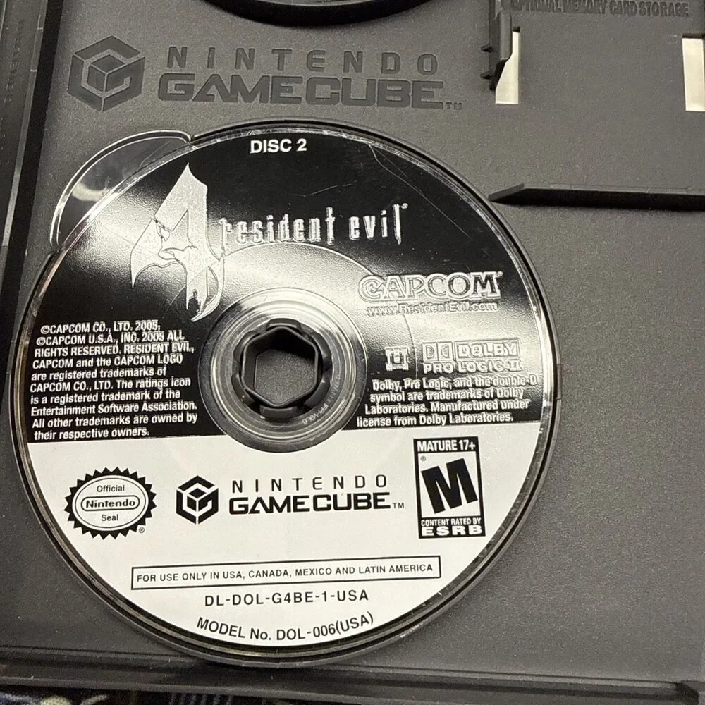Resident Evil 4 Nintendo GameCube Complete CIB - TESTED - AUTHENTIC -